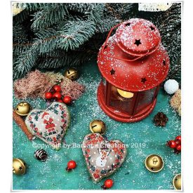 Keresztszemes hímzésminta - Christmas Hearts Set 1
