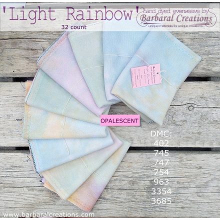 Kézzel festett OPALESCENT pamut hímzővászon 32 ct - Light Rainbow